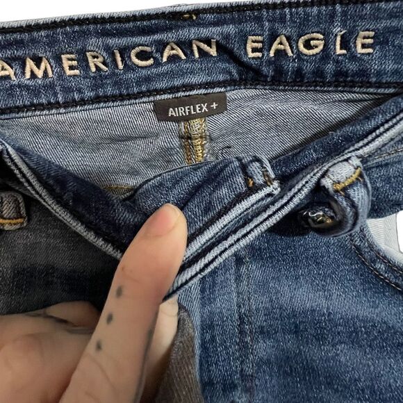 American Eagle Original Straight Denim Jeans - Picture 2 of 5